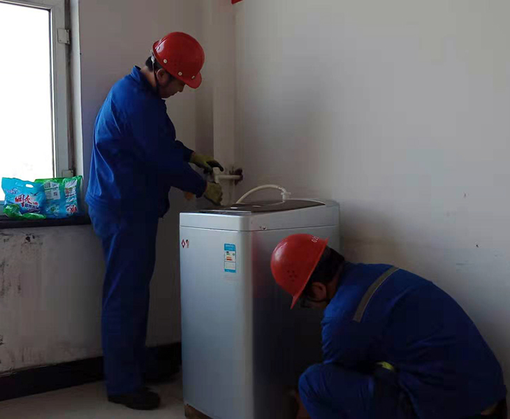 730氯堿分廠黨支部為員工干點啥.jpg